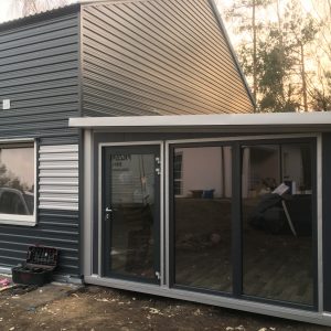 Pawilon z płyty warstwowej