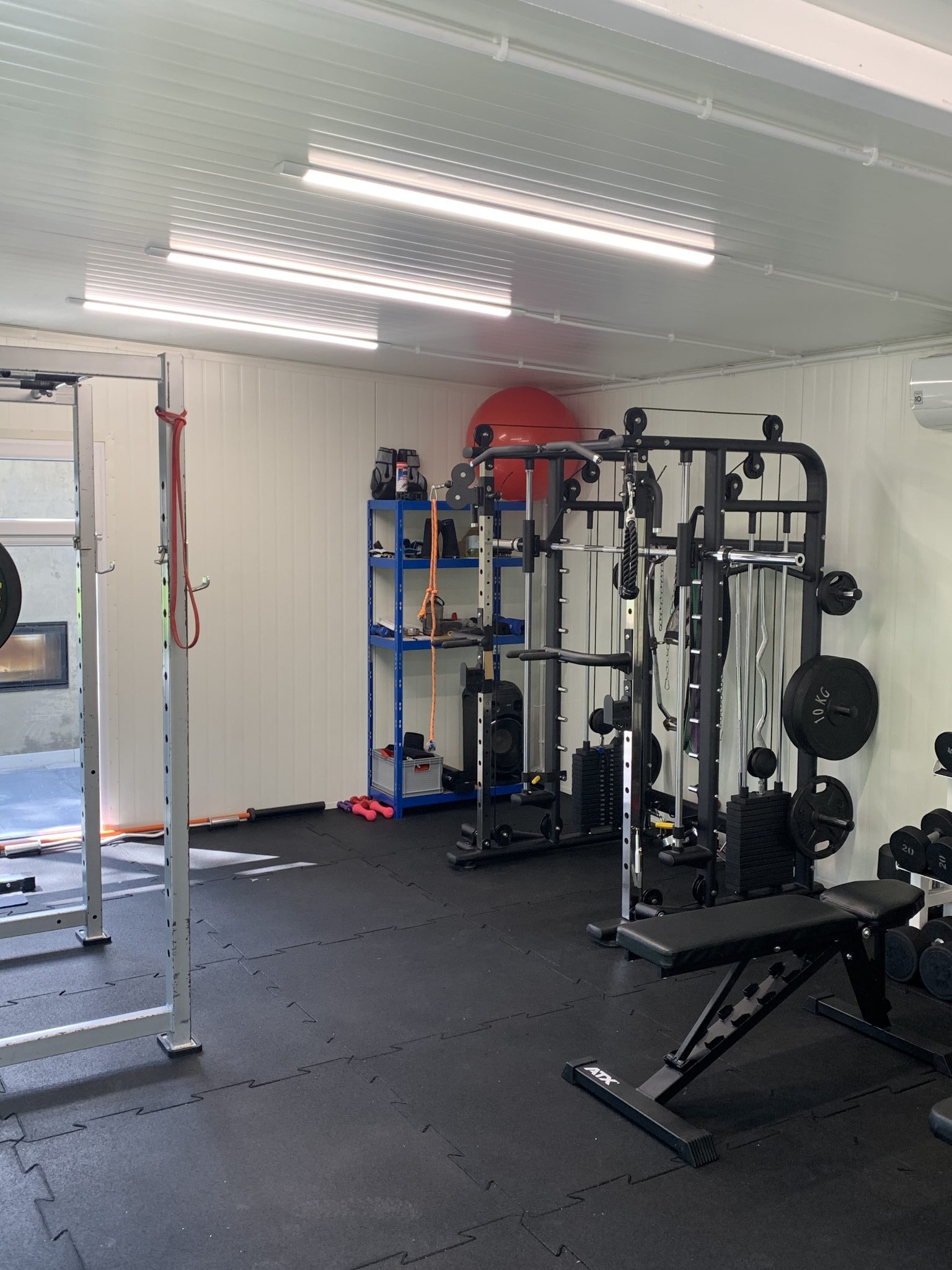 Pawilon z płyty warstwowej Pawilon z płyty warstwowej