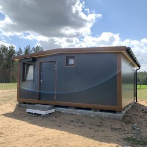 Domek letniskowy z płyty warstwowej