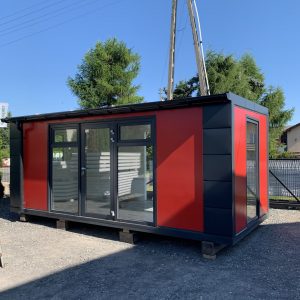 Pawilon z płyty warstwowej